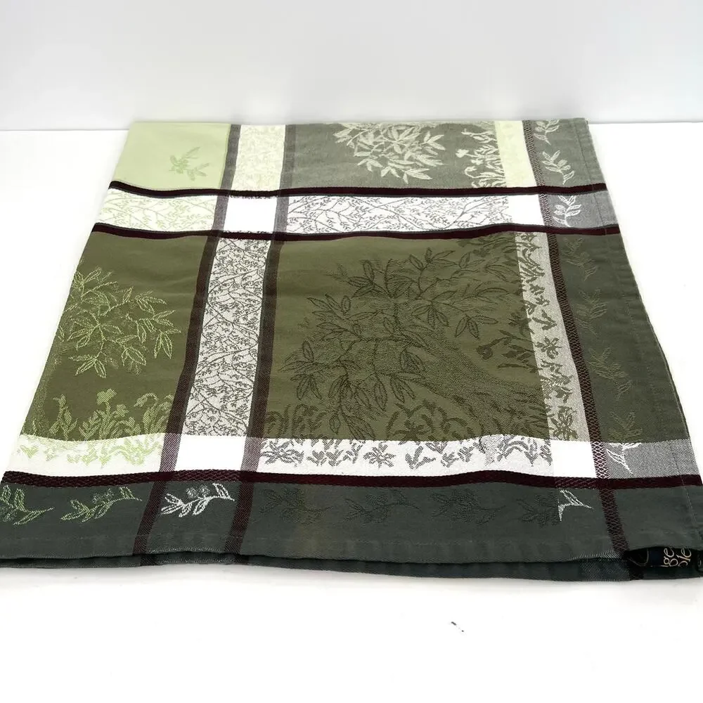 Les Tissages du Soleil French Provencal jacquard tablecloth